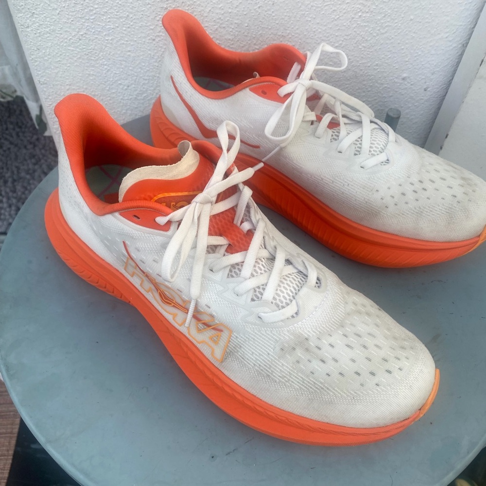 Men's Hoka Mach 6 Running Shoes (12.5 US)